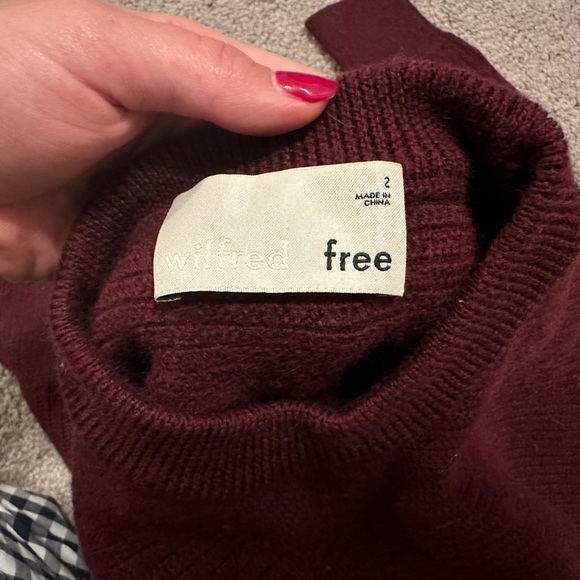 Aritzia Wilfred Free Lolan Sweater - 100% Merino Wool - Picture 4 of 5
